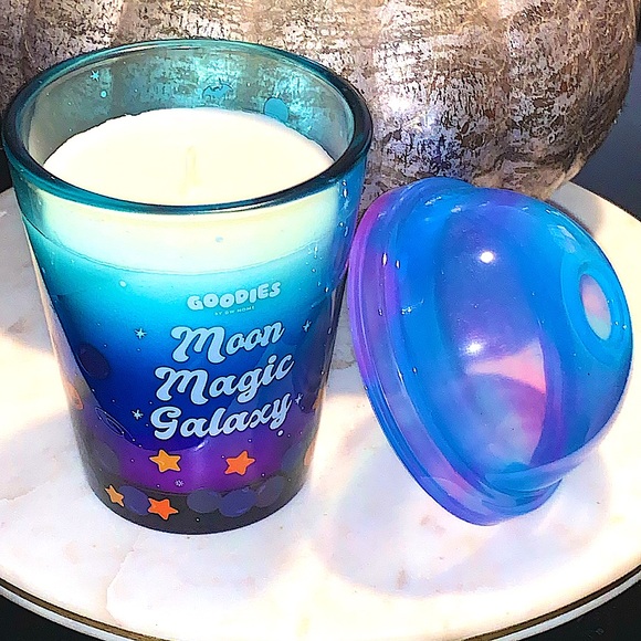 DW HOME CANDLE MOON MAGIC GALAXY 1 WICK NEW 11.4 oz GOODIES - Picture 1 of 6